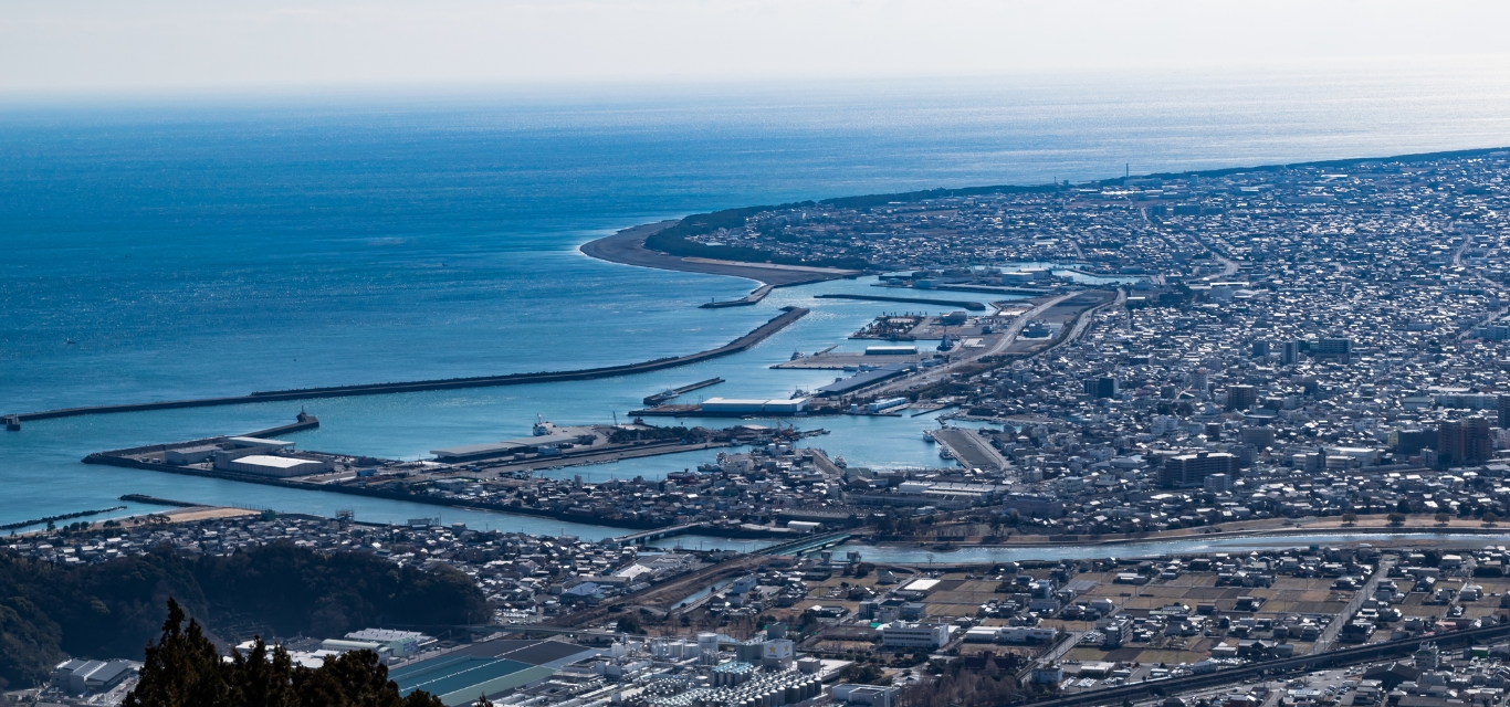 駿河湾の漁港